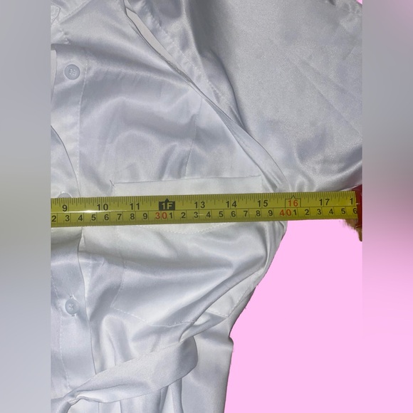 🆕#29~NWT COMMENSE Cut Out Button Down Collar White Shirt, Size Small - Picture 12 of 13